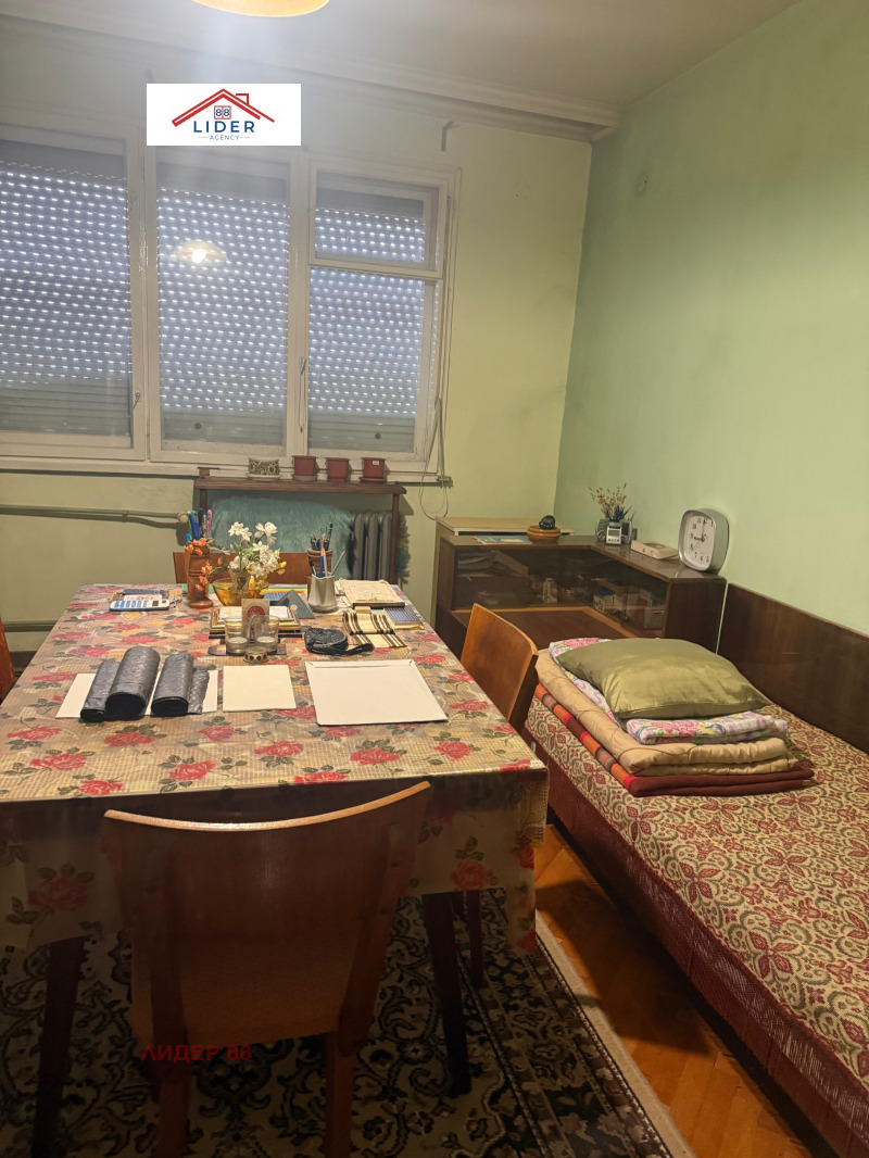 Продава 3-СТАЕН, гр. Плевен, Широк център, снимка 6 - Апартаменти - 53201636