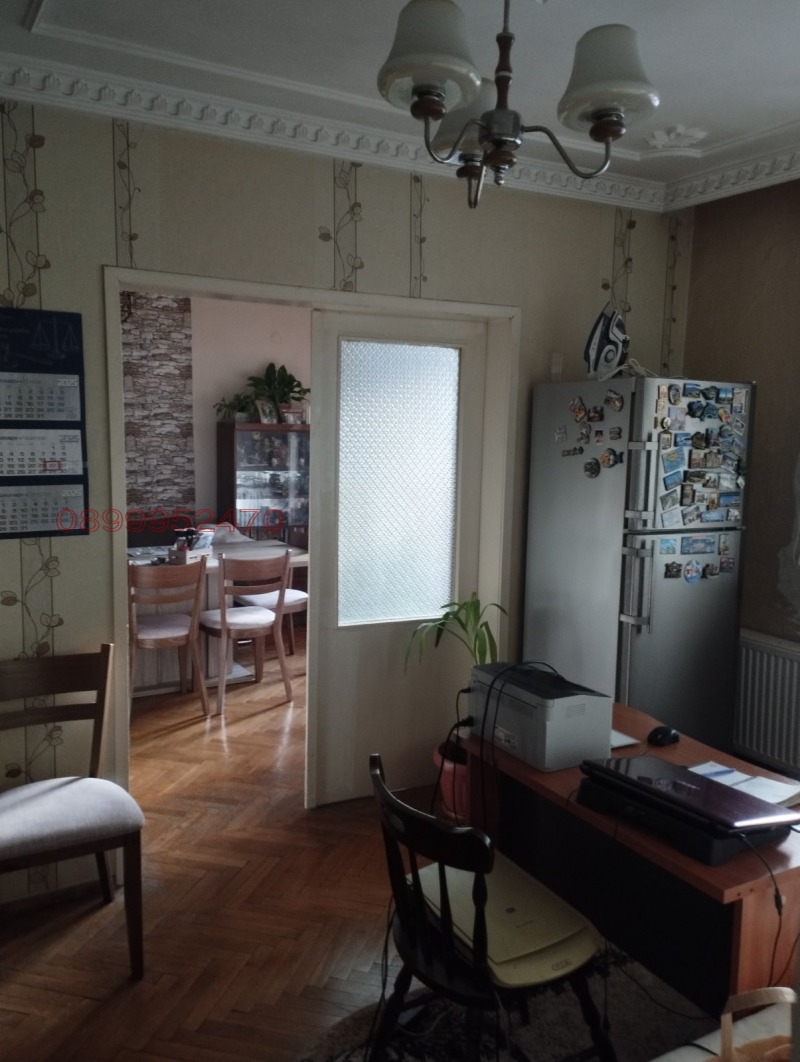 Продава 4-СТАЕН, гр. Шумен, Томбул джамия, снимка 3 - Апартаменти - 53008080