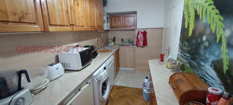 Продава 4-СТАЕН, гр. Шумен, Томбул джамия, снимка 6 - Апартаменти - 53008080