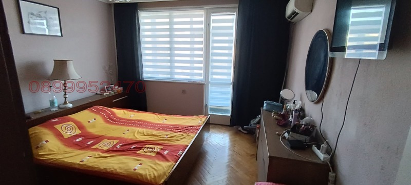 Продава 4-СТАЕН, гр. Шумен, Томбул джамия, снимка 2 - Апартаменти - 53008080