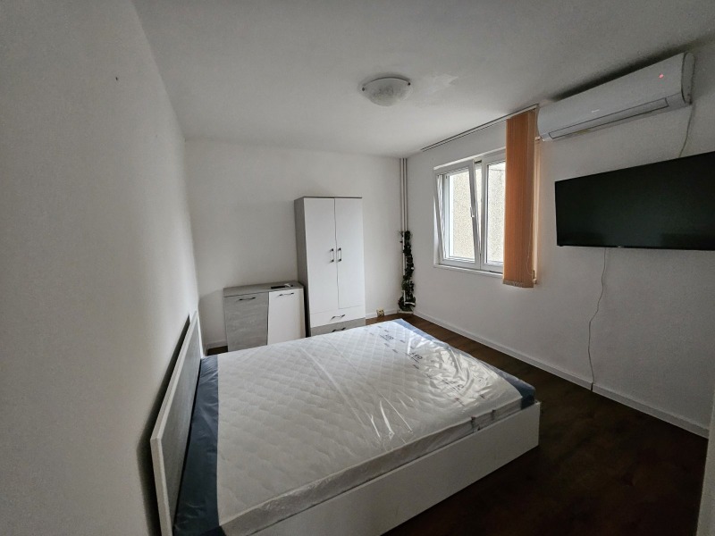 Продава  3-стаен град София , Младост 2 , 64 кв.м | 36355514 - изображение [3]
