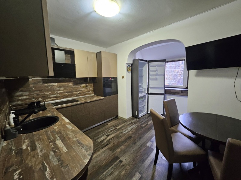 Продава  3-стаен град София , Младост 2 , 64 кв.м | 36355514