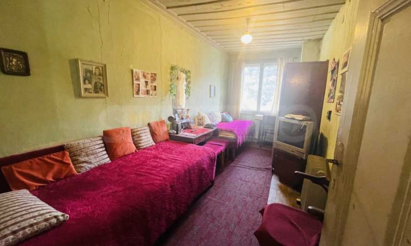 En venta  Piso de la casa Veliko Tarnovo , Stara chast , 54 metros cuadrados | 53000141 - imagen [12]