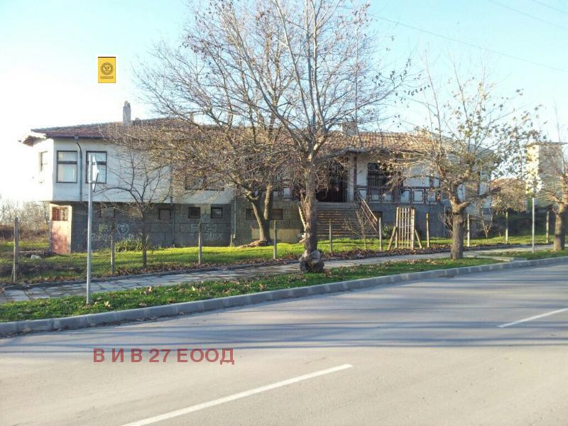 Продава  Къща област Варна , с. Аврен , център главна улица, 660 кв.м | 20496562 - изображение [2]