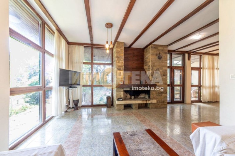 In vendita  Casa Varna , m-t Manastirski rid , 300 mq | 14957595 - Immagine [2]