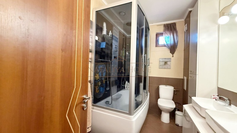 Продава КЪЩА, гр. Бургас, Сарафово, снимка 10 - Къщи - 52333126