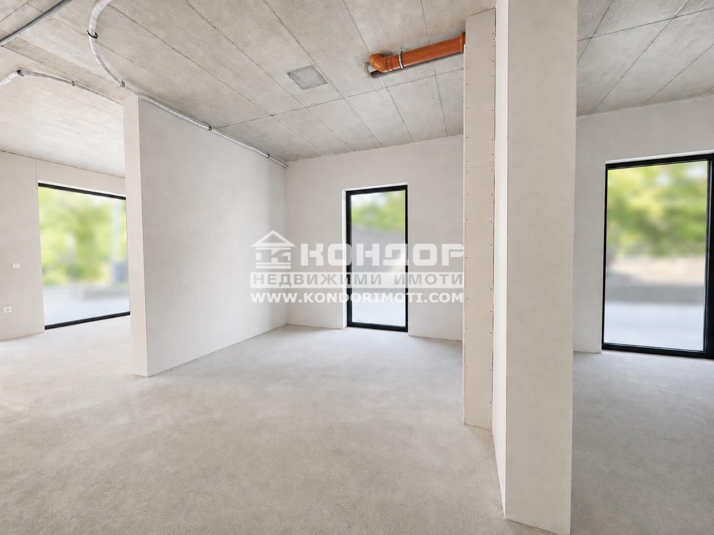Продава МАГАЗИН, гр. Пловдив, Кючук Париж, снимка 4 - Магазини - 49952197