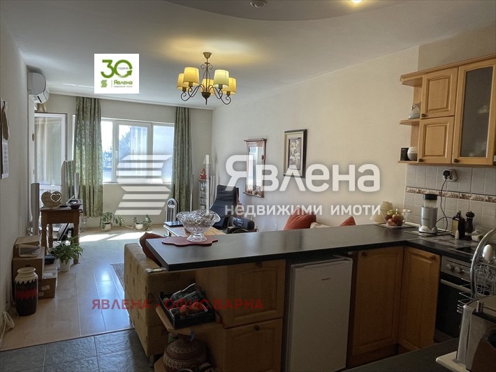 Продава 2-СТАЕН, гр. Варна, Бриз, снимка 2 - Апартаменти - 54841749