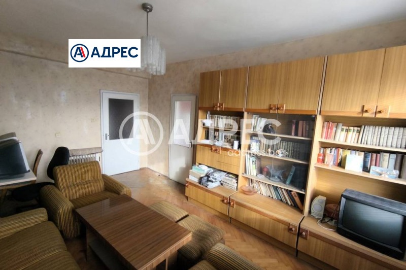 Продава 3-СТАЕН, гр. Разград, Център, снимка 4 - Апартаменти - 52611730