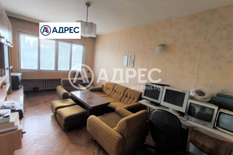 Продава 3-СТАЕН, гр. Разград, Център, снимка 3 - Апартаменти - 52611730