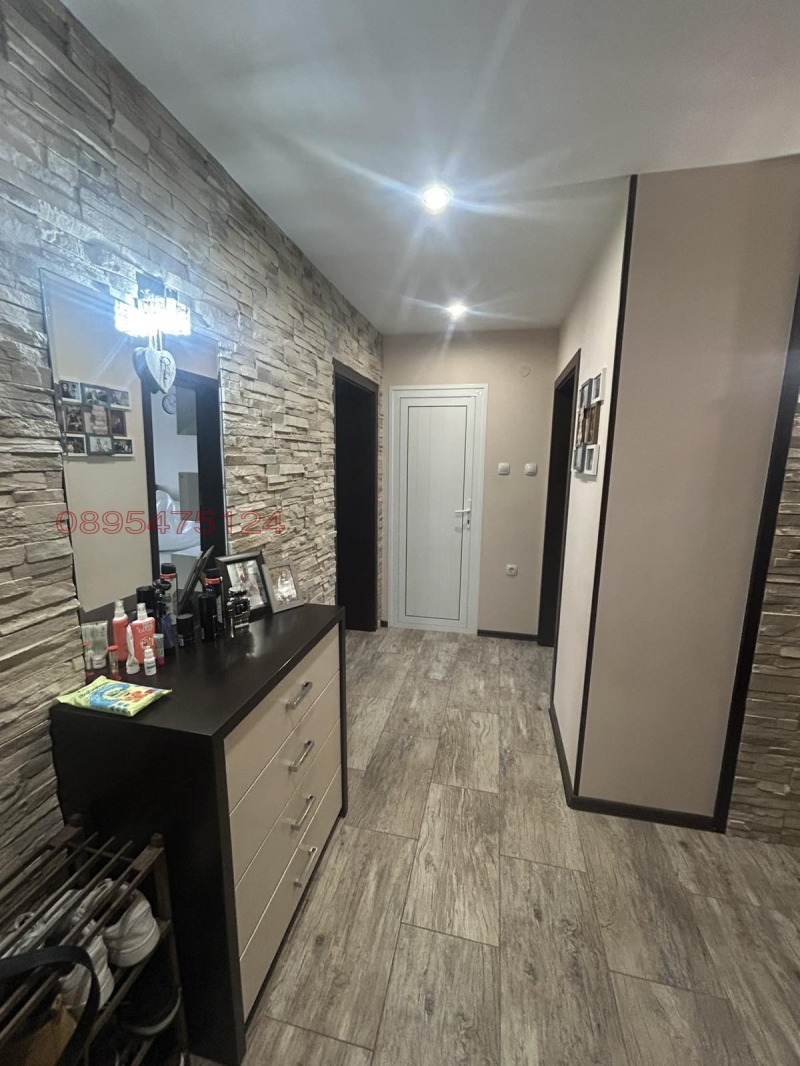 Продава 3-СТАЕН, гр. Русе, Център, снимка 5 - Апартаменти - 53230558