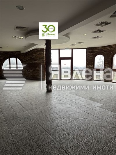 In vendita  Casa regione Varna , Priseltsi , 342 mq | 98899948