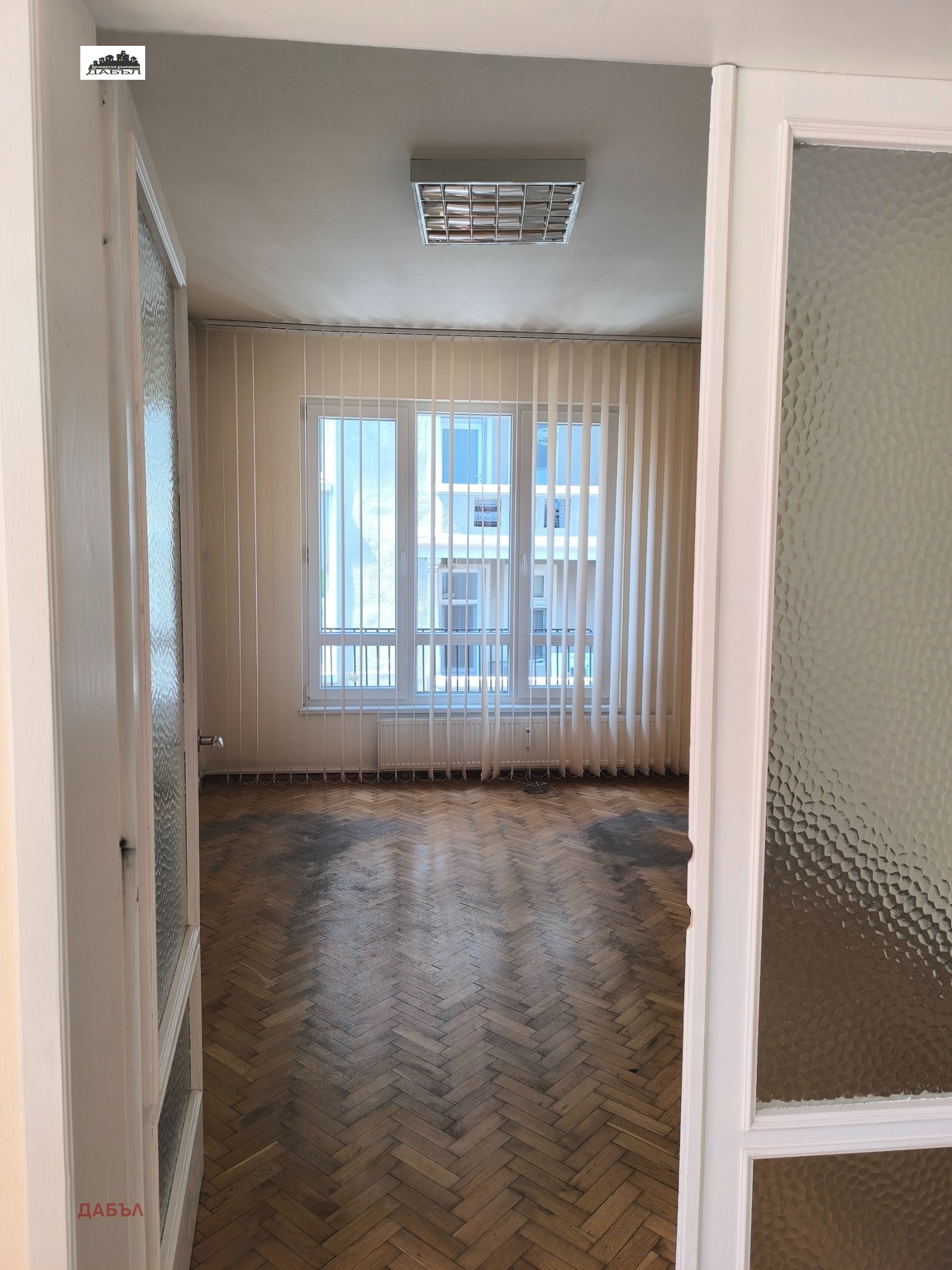 Продава 4-СТАЕН, гр. София, Център, снимка 6 - Апартаменти - 54736473