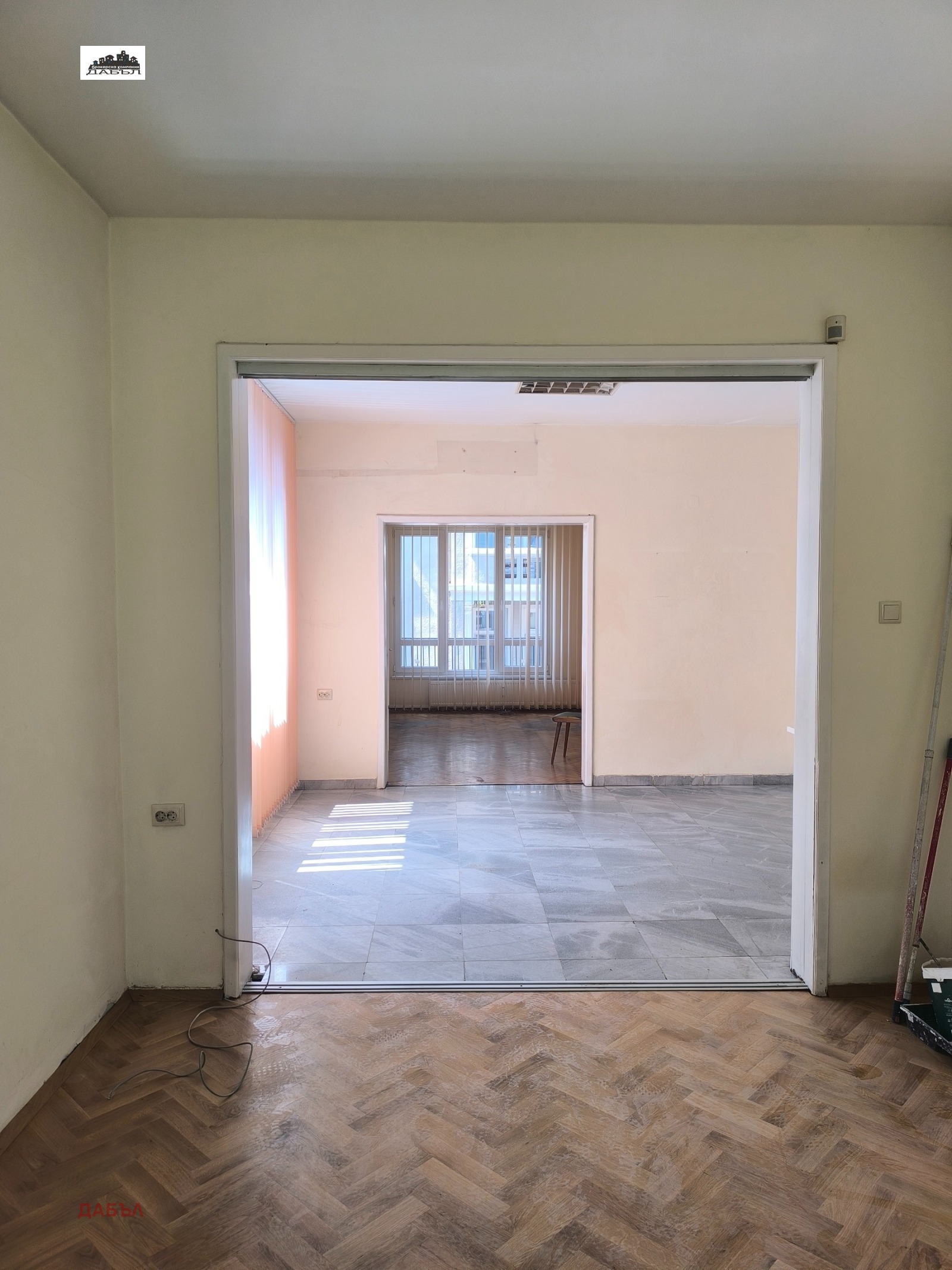 Продава 4-СТАЕН, гр. София, Център, снимка 7 - Апартаменти - 54736473