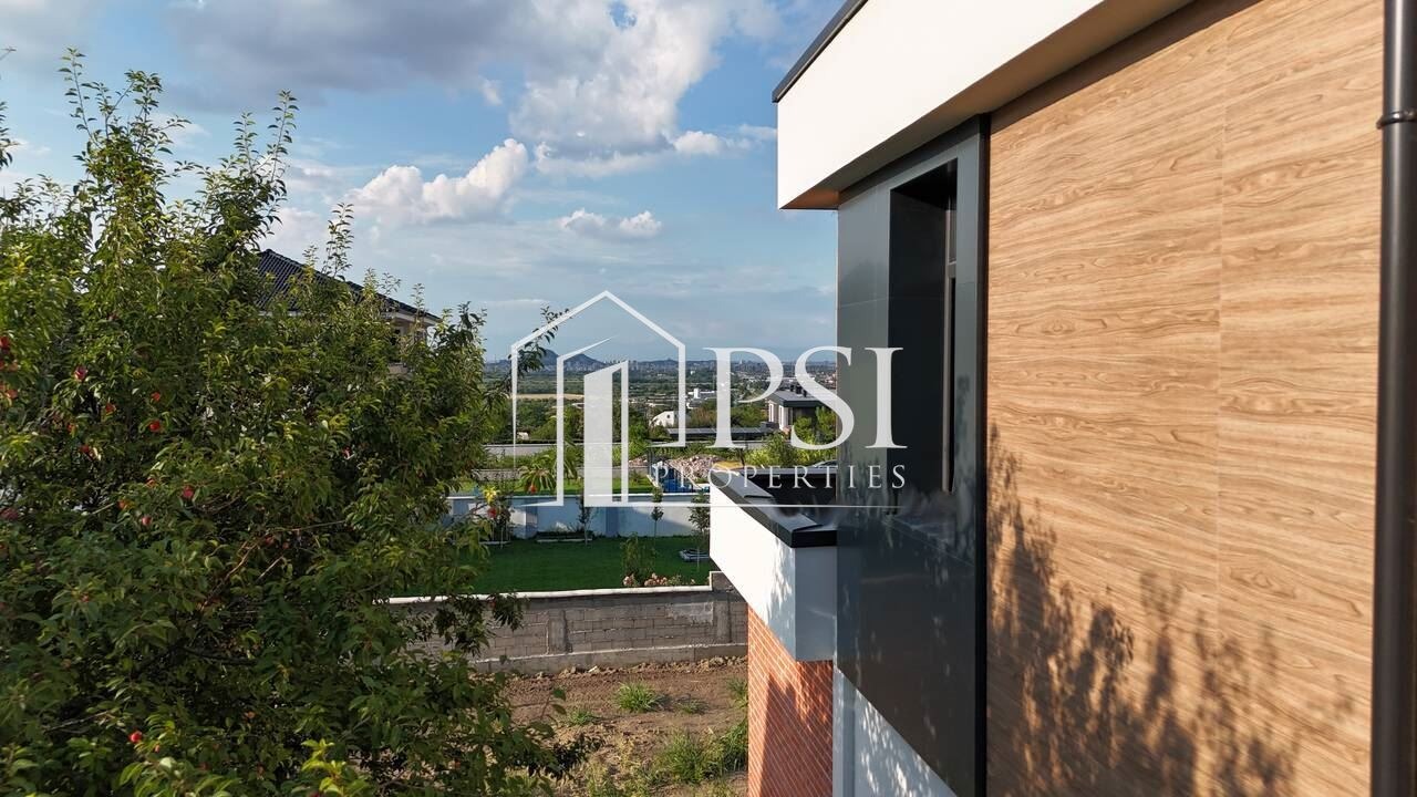 Продава КЪЩА, с. Марково, област Пловдив, снимка 2 - Къщи - 51289243