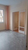 Продава 4-СТАЕН, гр. София, Център, снимка 2