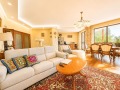 Продава  4-стаен град Варна , к.к. Св.Св. Константин и Елена , 202 кв.м | 81895684 - изображение [2]