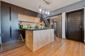 ����� ������� 4-�����,�. �������, ������ �������>