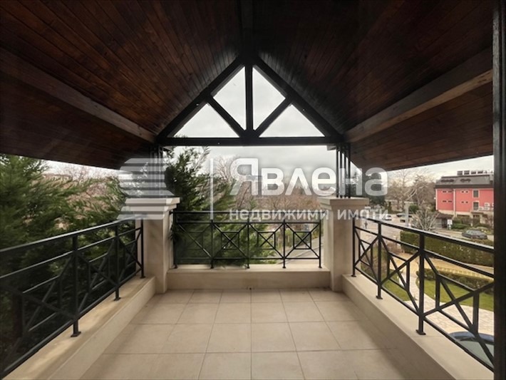 Продава 2-СТАЕН, гр. Варна, к.к. Св.Св. Константин и Елена, снимка 2 - Апартаменти - 56108327