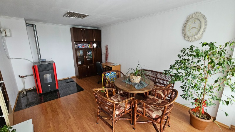 À vendre  2 chambres Razgrad , Orel , 75 m² | 40348611