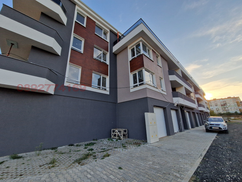 Продава  3-стаен град Кърджали , Възрожденци , 149 кв.м | 47629207 - изображение [2]