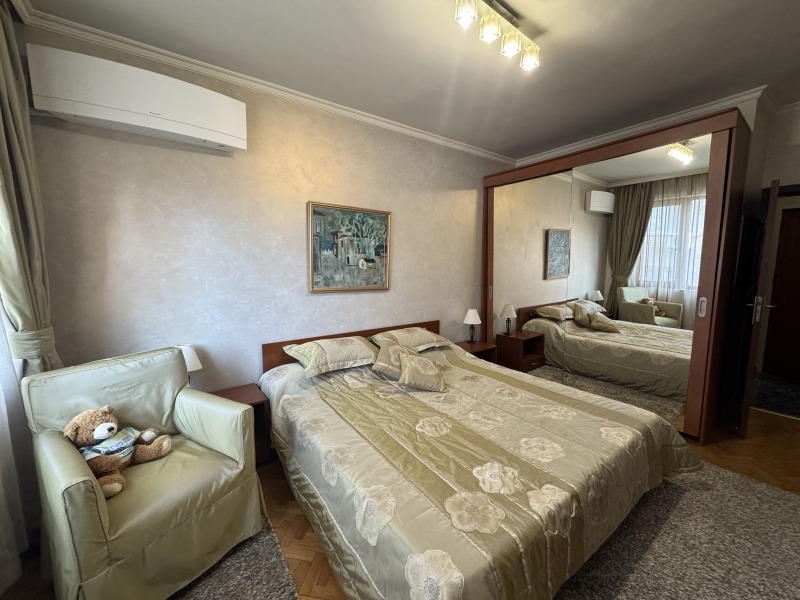 Продава  Многостаен град Бургас , Център , 120 кв.м | 67553541 - изображение [14]