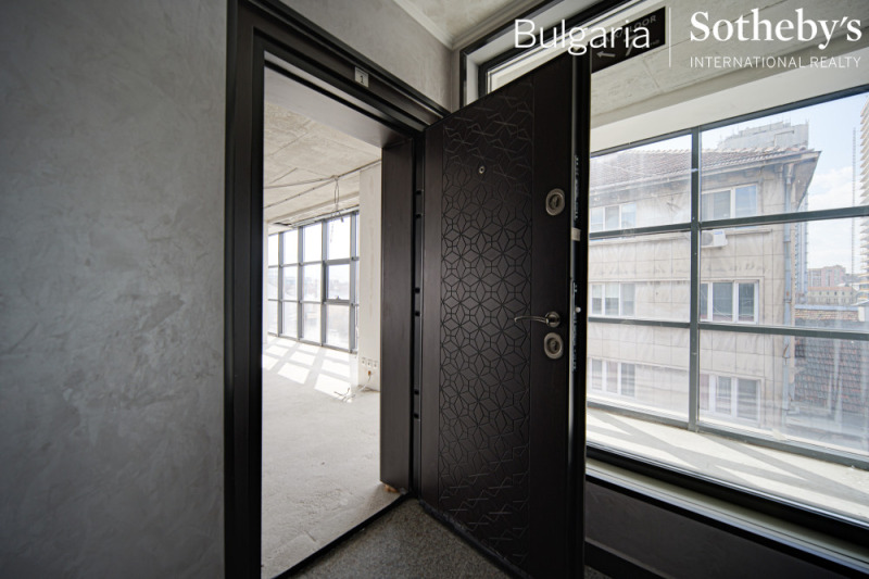 Продава МНОГОСТАЕН, гр. София, Център, снимка 5 - Апартаменти - 53087817