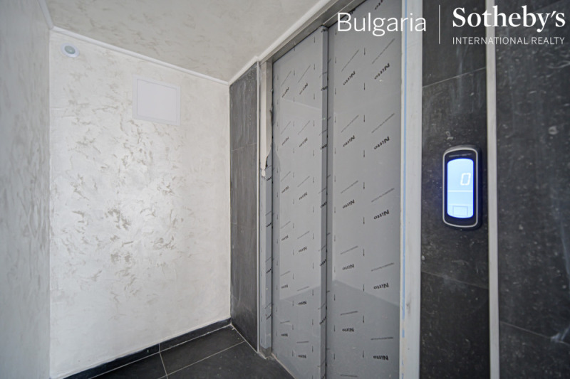 Продава МНОГОСТАЕН, гр. София, Център, снимка 4 - Апартаменти - 53087817