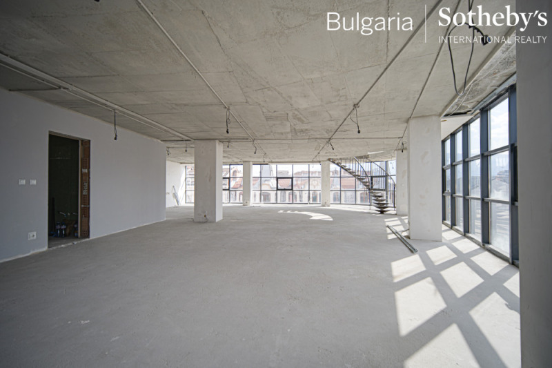 Продава МНОГОСТАЕН, гр. София, Център, снимка 14 - Апартаменти - 53087817