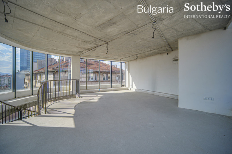 Продава МНОГОСТАЕН, гр. София, Център, снимка 9 - Апартаменти - 53087817