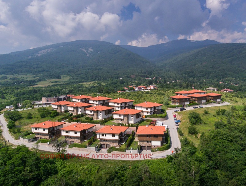 Til salg  Hus Sofia , Bistritsa , 535 kvm | 72961384 - billede [2]