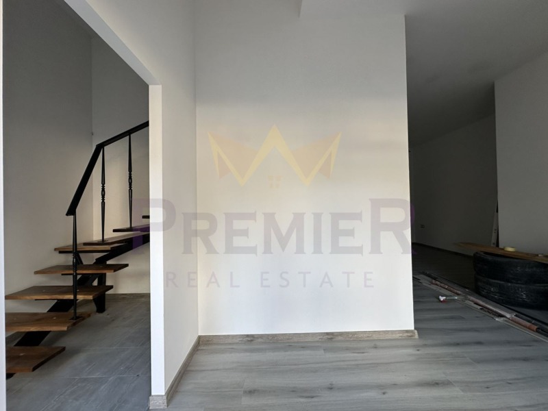 Продава МАГАЗИН, гр. Варна, Център, снимка 5 - Магазини - 53315425