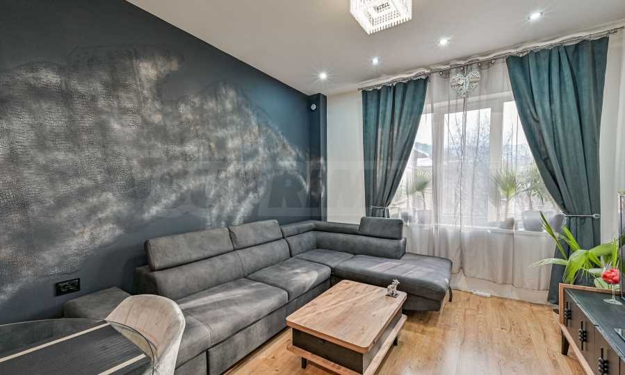 Продава 3-СТАЕН, гр. Перник, Рено, снимка 3 - Апартаменти - 55736165