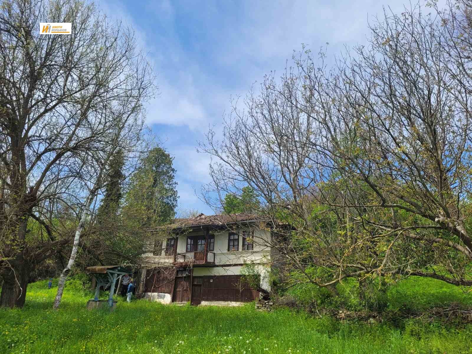 Продава КЪЩА, с. Плаково, област Велико Търново, снимка 2 - Къщи - 53674779