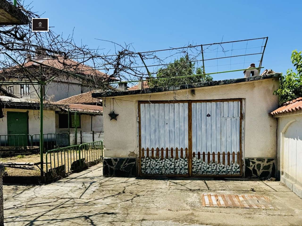 Продава КЪЩА, гр. Ихтиман, област София област, снимка 3 - Къщи - 53777949