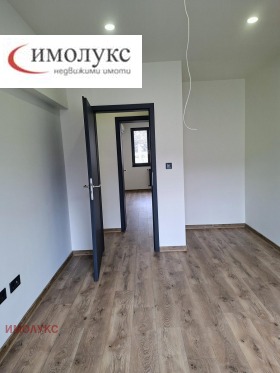 ������� 4-����� | Imot.bg � ����� ������ 12