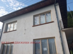 House Brusen, region Sofia 1