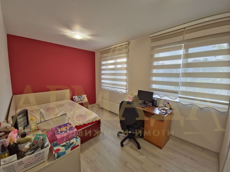 De vânzare  2 dormitoare Plovdiv , Ciuciuc Parij , 92 mp | 67351677 - imagine [6]