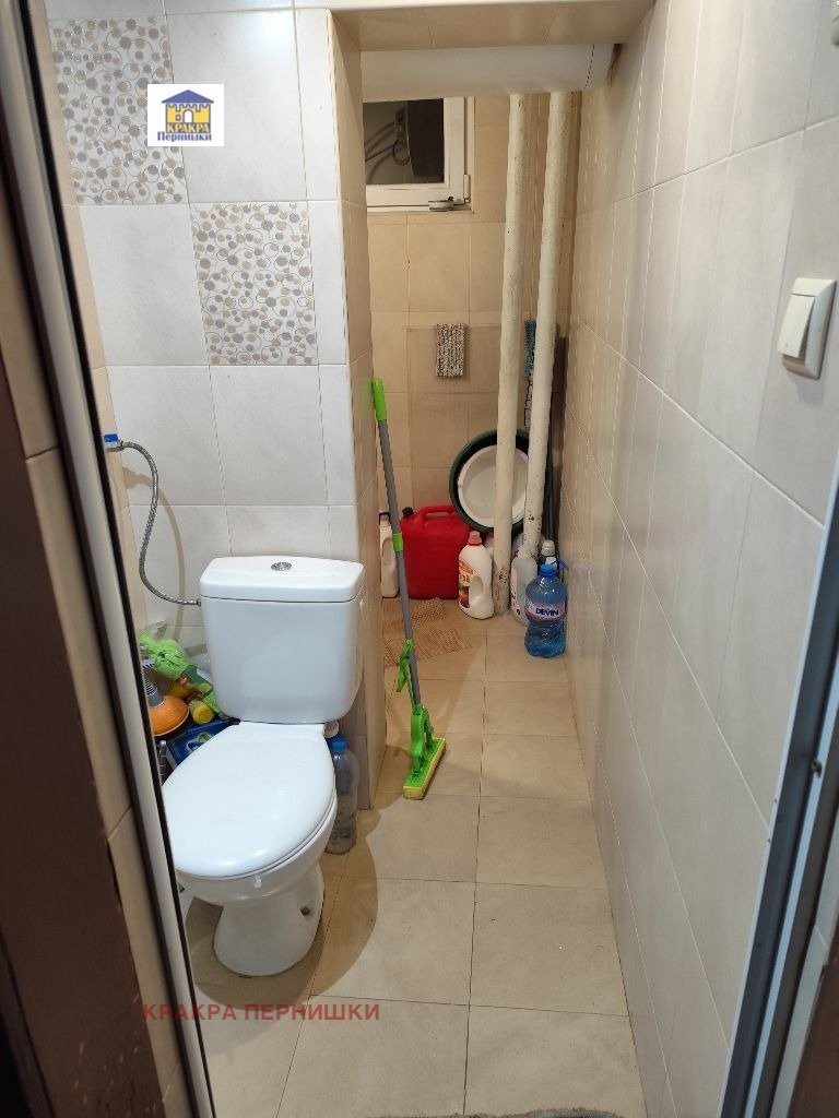 Продава 3-СТАЕН, гр. Перник, Димова махала, снимка 7 - Апартаменти - 52642440