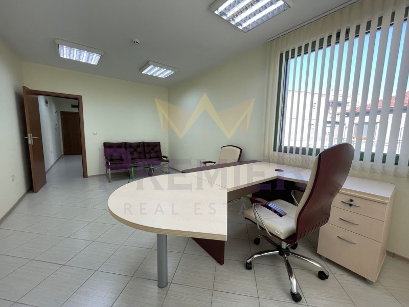 À vendre  Bureau Varna , Tsentar , 70 m² | 60604087 - image [2]