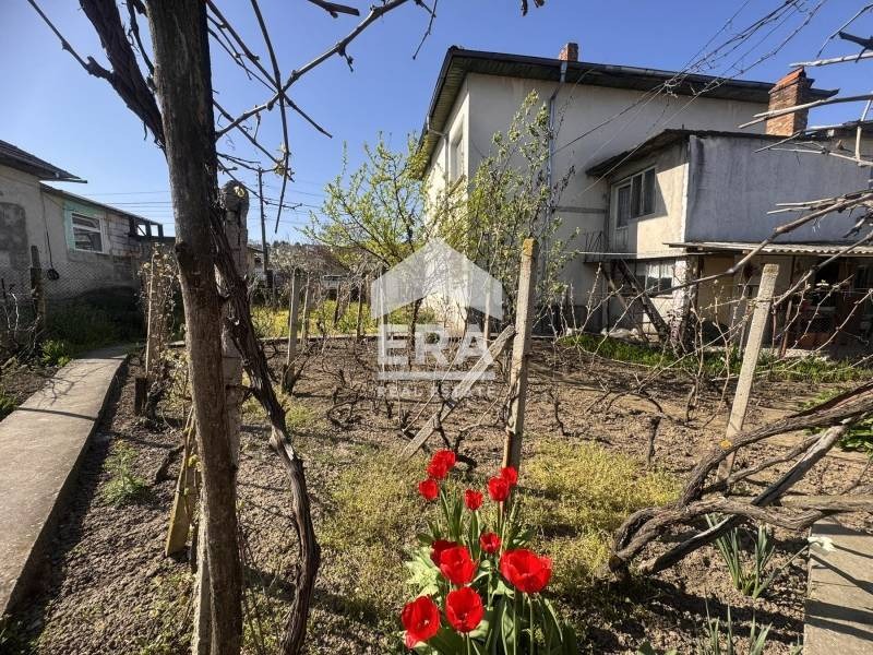 Продава ЕТАЖ ОТ КЪЩА, с. Айдемир, област Силистра, снимка 9 - Етаж от къща - 54418183