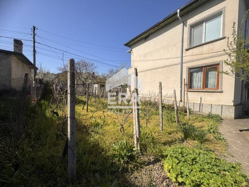 Продава ЕТАЖ ОТ КЪЩА, с. Айдемир, област Силистра, снимка 7 - Етаж от къща - 54418183
