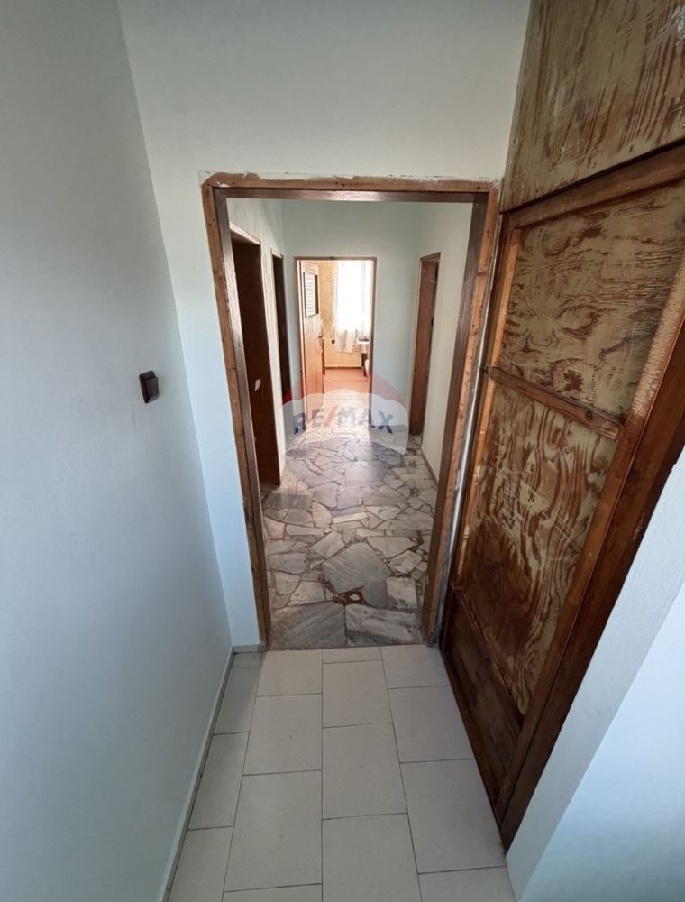 Продава КЪЩА, с. Кичево, област Варна, снимка 11 - Къщи - 52499204