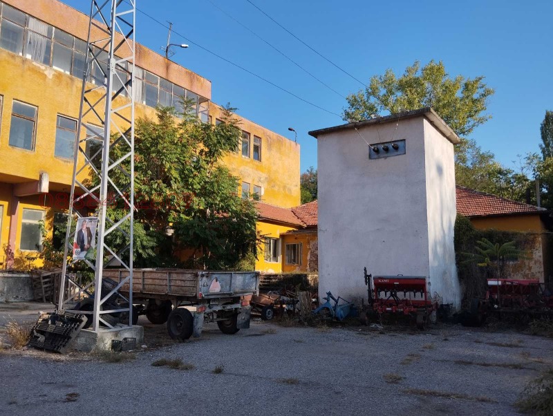 For Sale  Industrial building region Plovdiv , Bryagovo , 3597 sq.m | 33913753 - image [2]