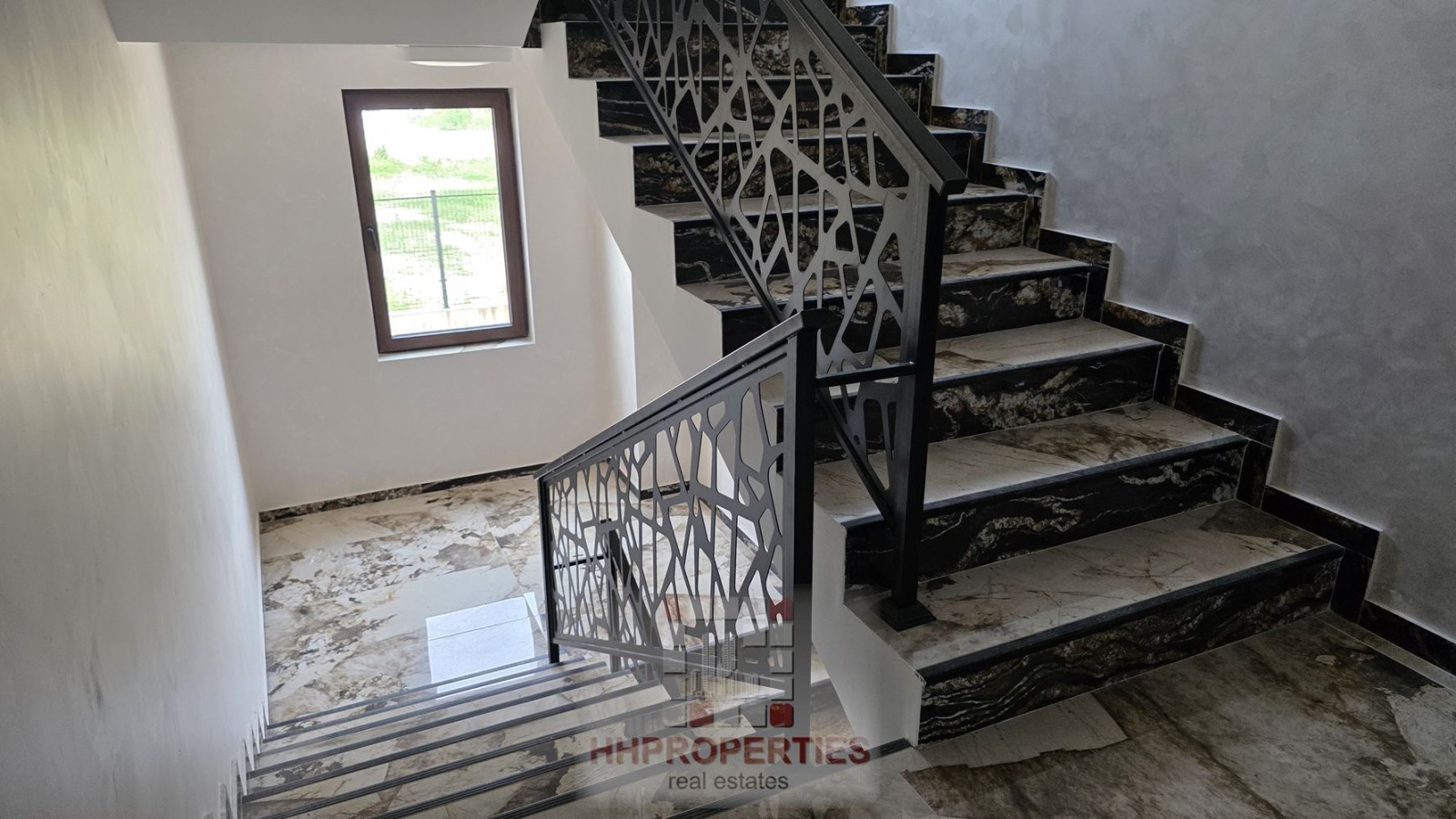 Продава 3-СТАЕН, гр. Пловдив, Христо Смирненски, снимка 3 - Апартаменти - 55065561
