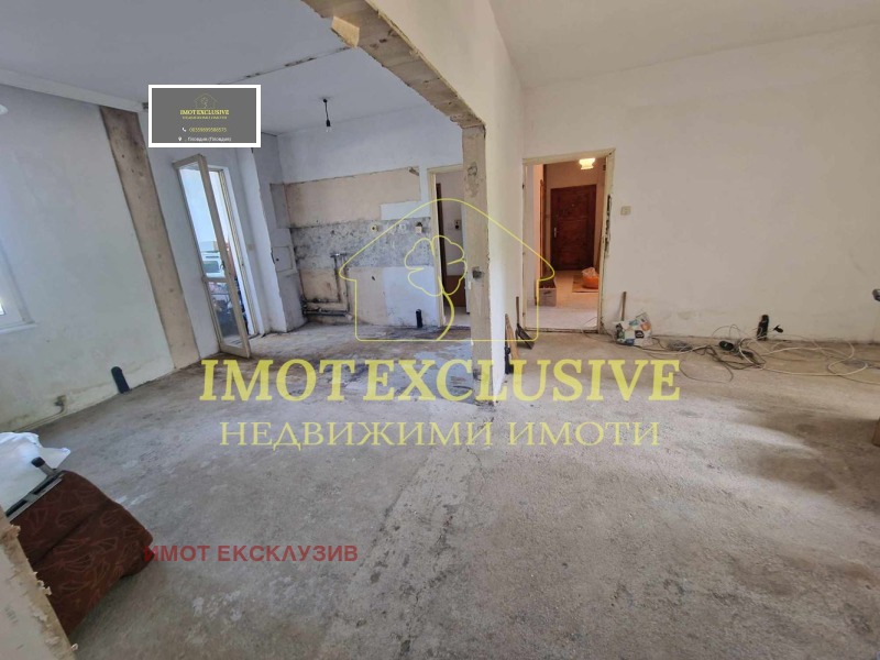 Продава  3-стаен град Пловдив , Тракия , 92 кв.м | 95252317