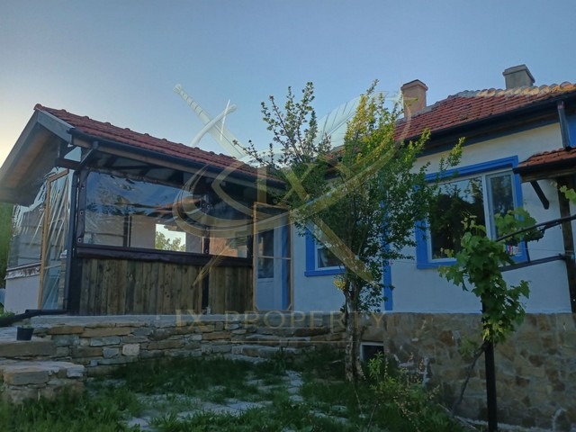 Продава КЪЩА, с. Баня, област Бургас, снимка 3 - Къщи - 54968005