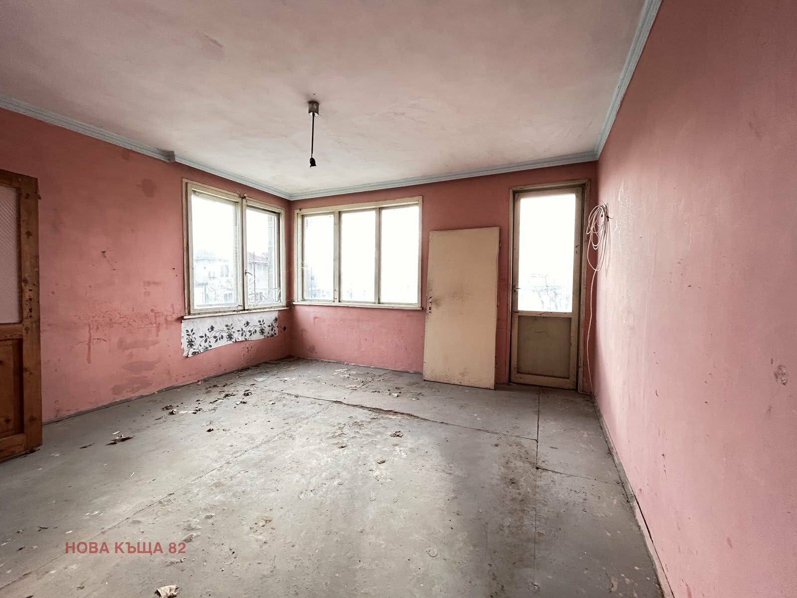 Продава ЕТАЖ ОТ КЪЩА, гр. Варна, с. Тополи, снимка 2 - Етаж от къща - 55494585