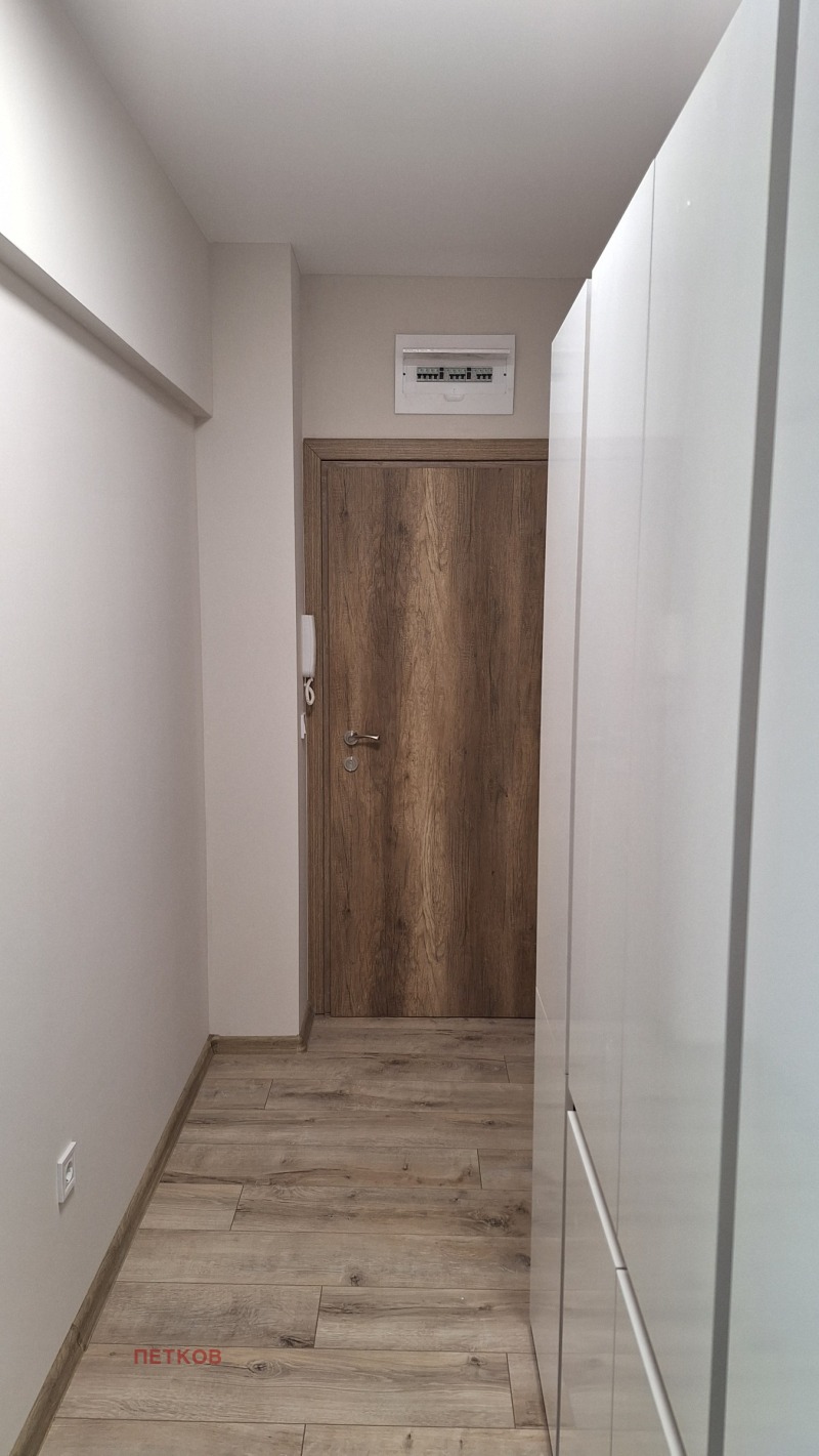 Na prodej  1 ložnice Varna , Vazraždane 3 , 72 m2 | 85306375 - obraz [8]