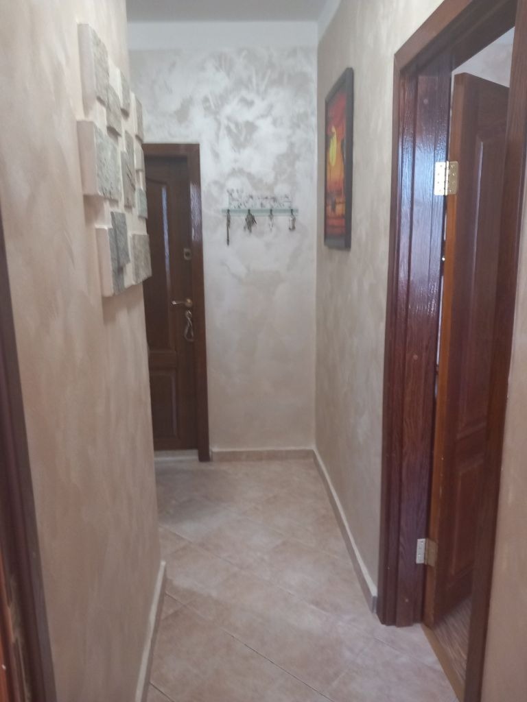 Продава 2-СТАЕН, гр. Мездра, област Враца